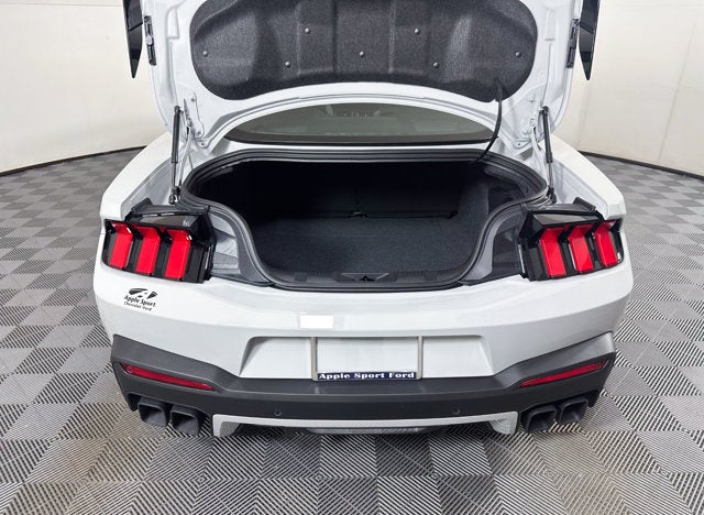 2026 Ford Mustang Dark Horse SC