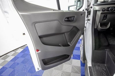 2024 Ford Transit Passenger Wagon XLT