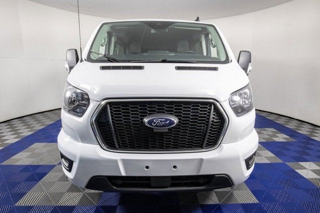 2024 Ford Transit Passenger Wagon XLT