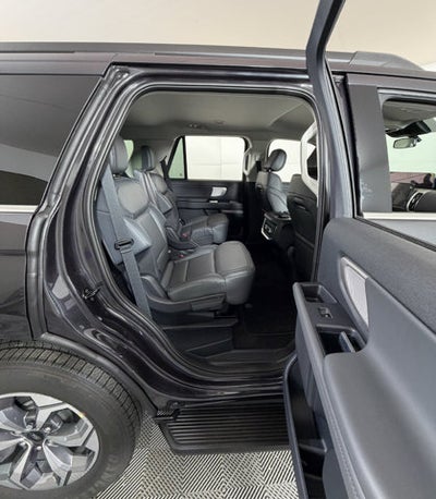 2027 Ford Expedition Active