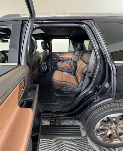 2027 Ford Expedition King Ranch