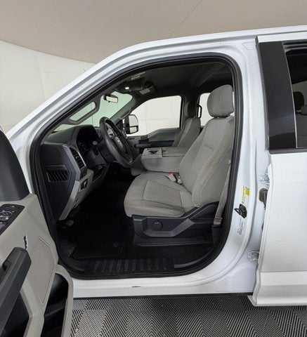 2017 Ford Super Duty F-250 SRW XLT