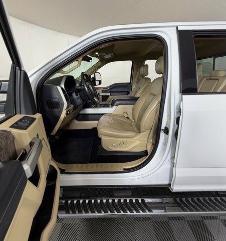2019 Ford Super Duty F-250 SRW LARIAT