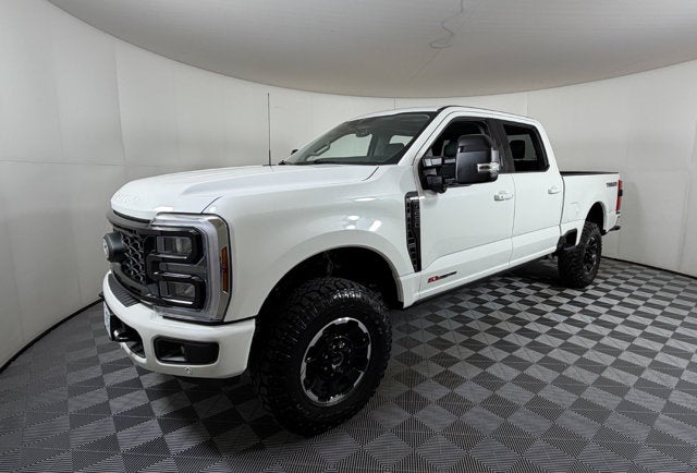 2027 Ford Super Duty F-250 SRW LARIAT