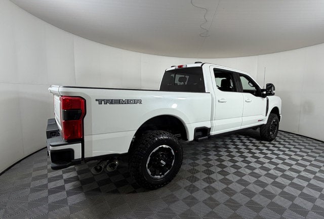 2027 Ford Super Duty F-250 SRW LARIAT