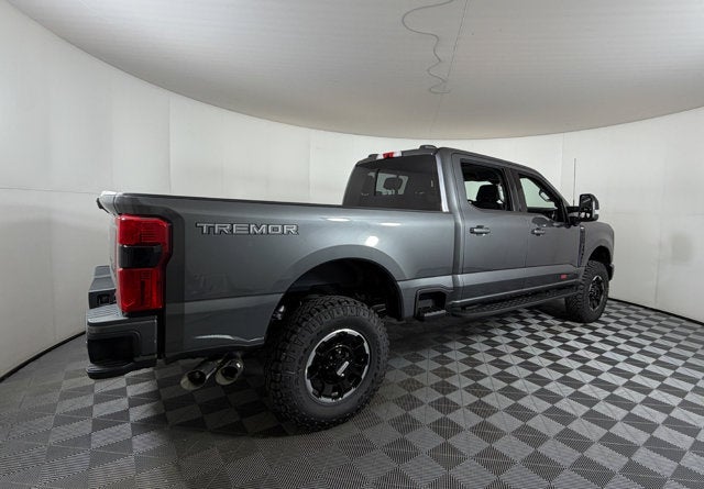 2027 Ford Super Duty F-250 SRW LARIAT