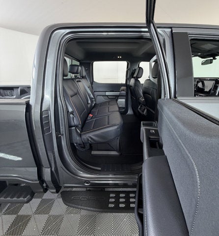 2027 Ford Super Duty F-250 SRW LARIAT