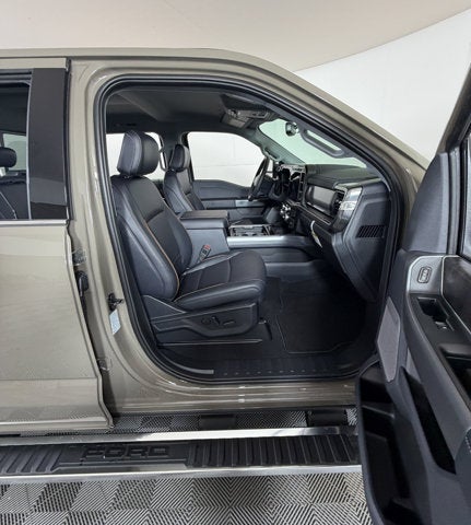 2027 Ford Super Duty F-250 SRW LARIAT