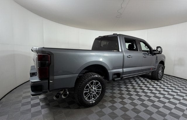 2023 Ford Super Duty F-250 SRW Limited