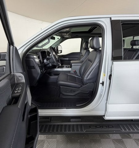 2026 Ford Super Duty F-350 SRW F-350® Lariat®