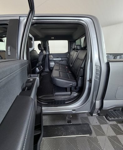 2024 Ford Super Duty F-350 SRW LARIAT