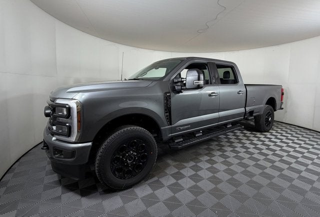 2026 Ford Super Duty F-350 SRW XLT