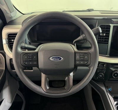 2026 Ford Super Duty F-350 SRW XLT