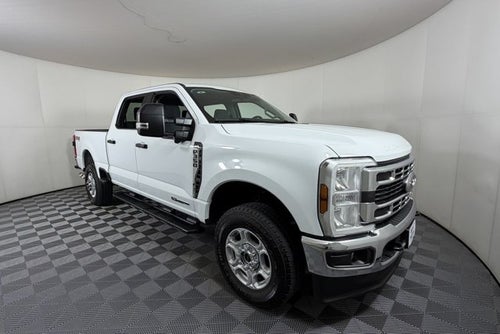 2026 Ford Super Duty F-350 SRW XLT