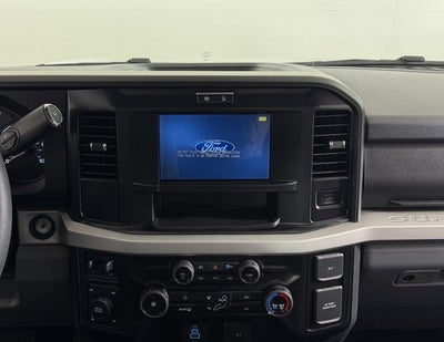 2026 Ford Super Duty F-350 SRW XLT