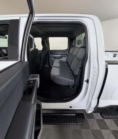 2026 Ford Super Duty F-350 SRW XLT