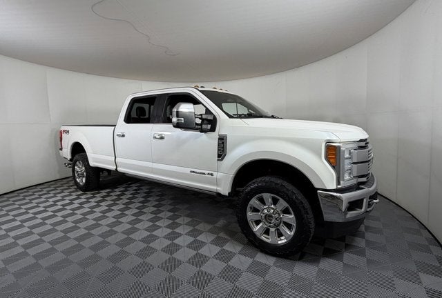 2017 Ford Super Duty F-350 SRW Platinum