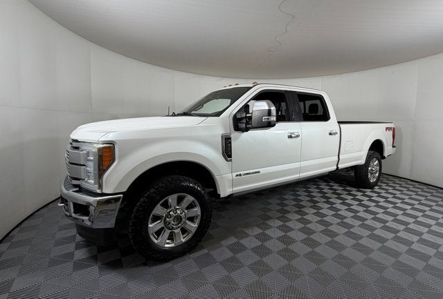 2017 Ford Super Duty F-350 SRW Platinum