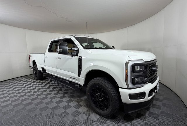 2026 Ford Super Duty F-350 SRW F-350® Lariat®