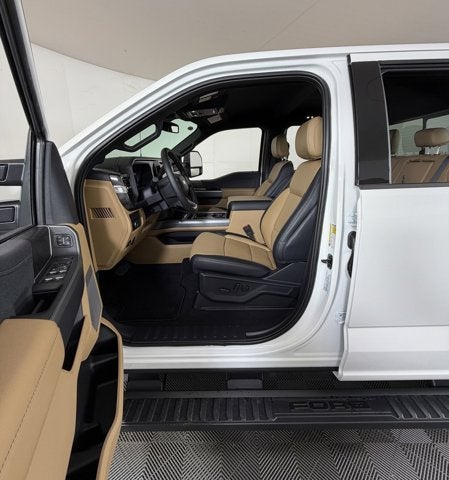 2026 Ford Super Duty F-350 SRW F-350® Lariat®