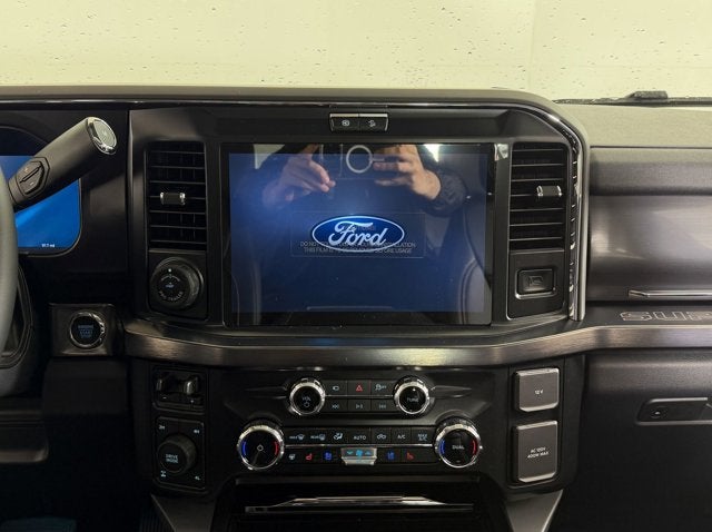 2026 Ford Super Duty F-350 SRW LARIAT