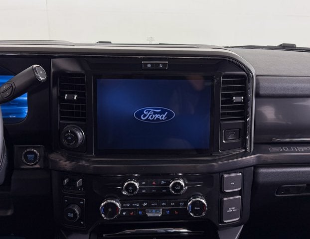 2026 Ford Super Duty F-350 DRW LARIAT