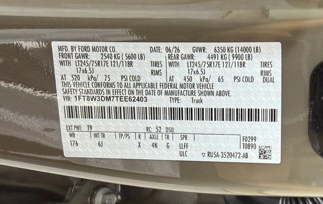 2026 Ford Super Duty F-350 DRW LARIAT