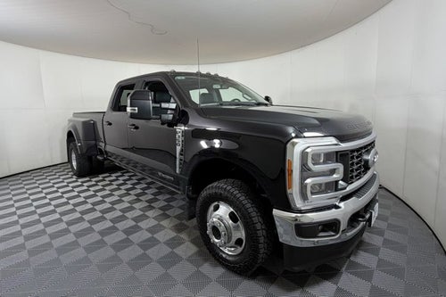 2023 Ford Super Duty F-350 DRW LARIAT