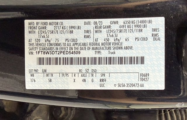 2023 Ford Super Duty F-350 DRW LARIAT