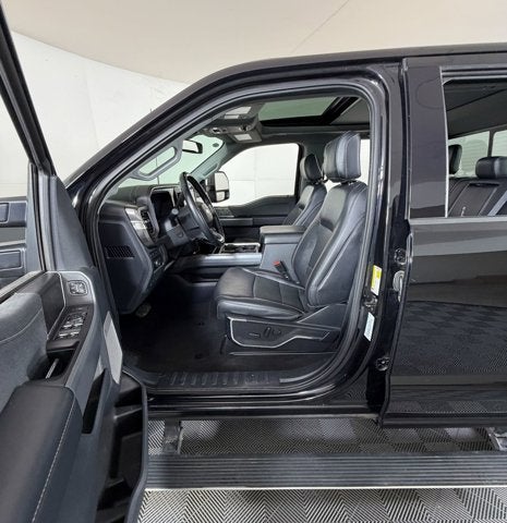 2023 Ford Super Duty F-350 DRW LARIAT