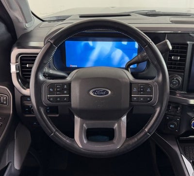 2023 Ford Super Duty F-350 DRW LARIAT