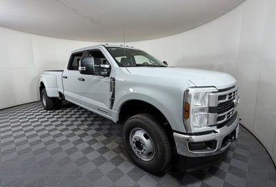 2026 Ford Super Duty F-350 DRW XLT