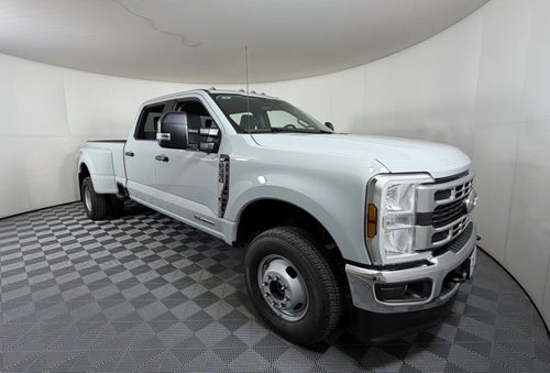 2026 Ford Super Duty F-350 DRW XLT