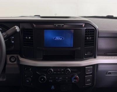 2026 Ford Super Duty F-350 DRW XLT