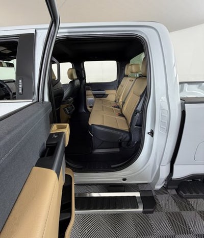 2026 Ford Super Duty F-350 DRW LARIAT