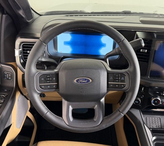 2026 Ford Super Duty F-350 DRW LARIAT