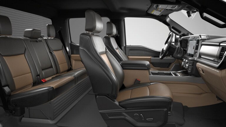 2026 Ford Super Duty F-350 DRW LARIAT
