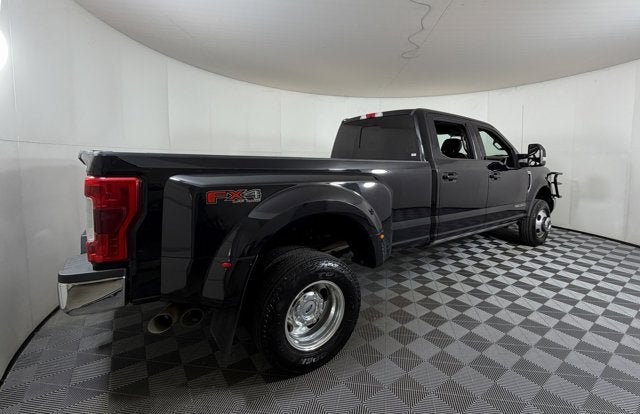 2019 Ford Super Duty F-350 DRW LARIAT