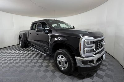 2026 Ford Super Duty F-350 DRW F-350® Lariat®