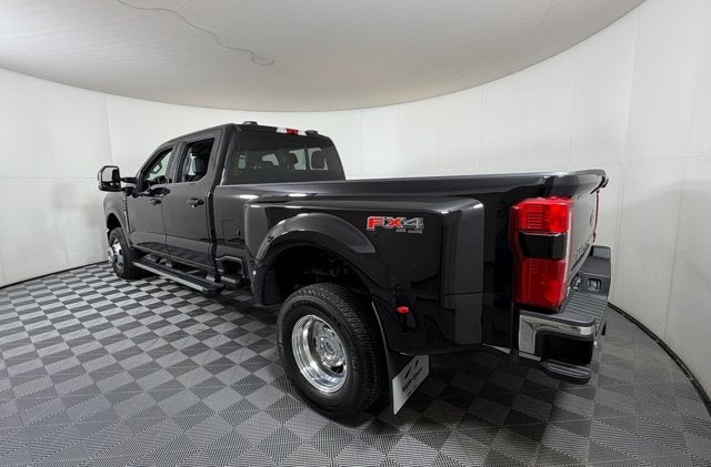 2026 Ford Super Duty F-350 DRW F-350® Lariat®