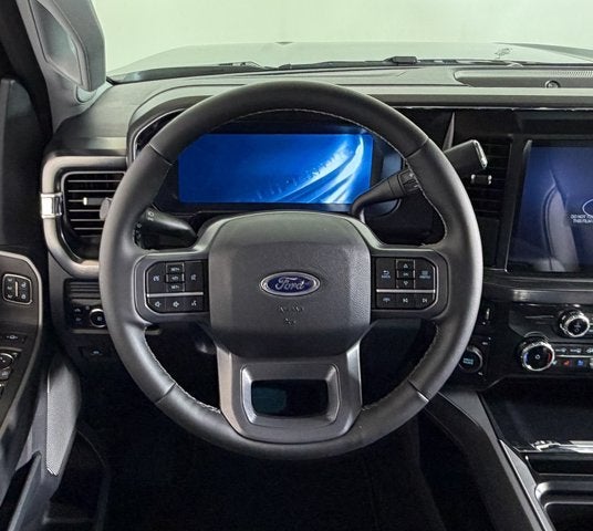 2026 Ford Super Duty F-350 DRW F-350® Lariat®