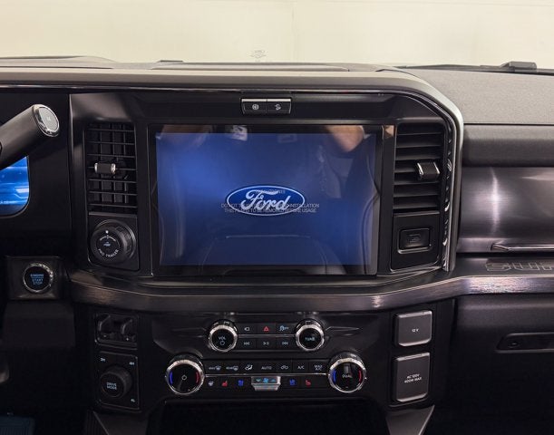 2026 Ford Super Duty F-350 DRW LARIAT