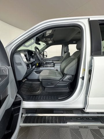 2024 Ford Super Duty F-350 DRW XLT