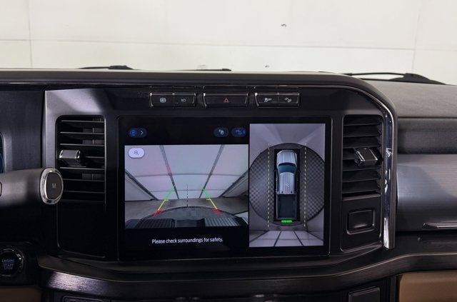 2023 Ford Super Duty F-450 DRW LARIAT