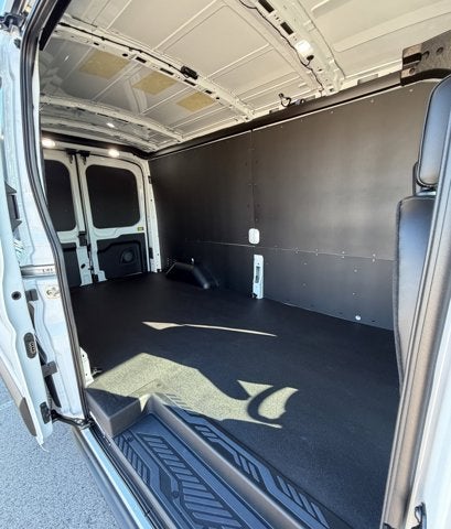 2026 Ford Transit Cargo Van Base