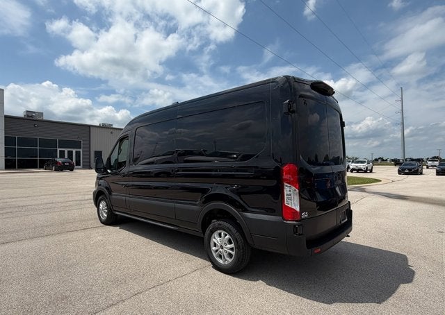 2026 Ford Transit Cargo Van Base