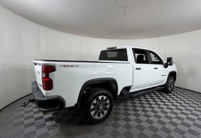 2022 Chevrolet Silverado 2500HD Custom