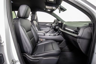 2025 Chevrolet Traverse FWD LT