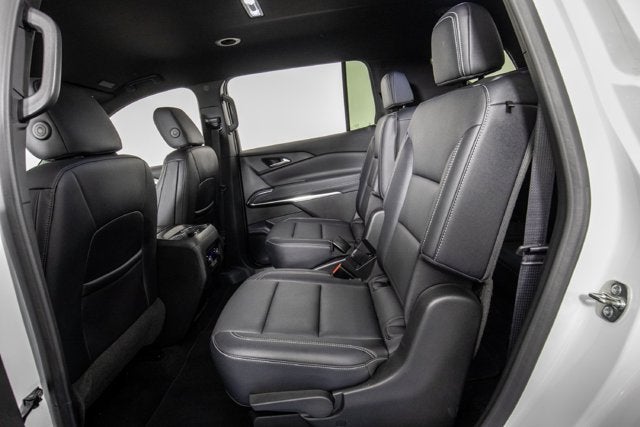 2025 Chevrolet Traverse FWD LT