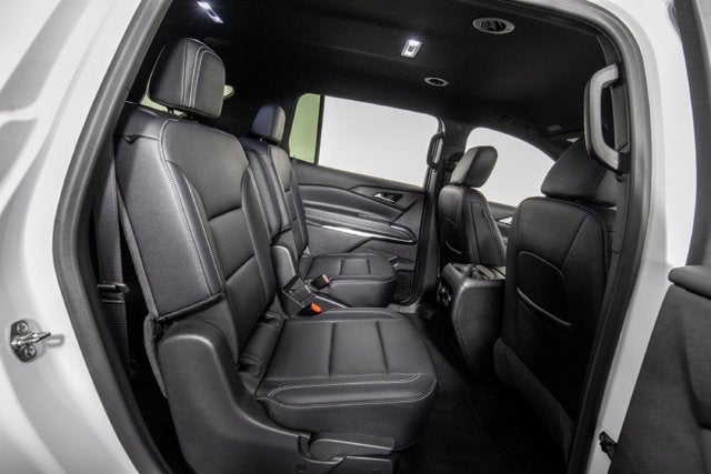 2025 Chevrolet Traverse FWD LT